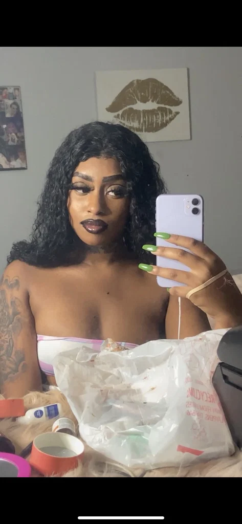 Hot Henny's avatar
