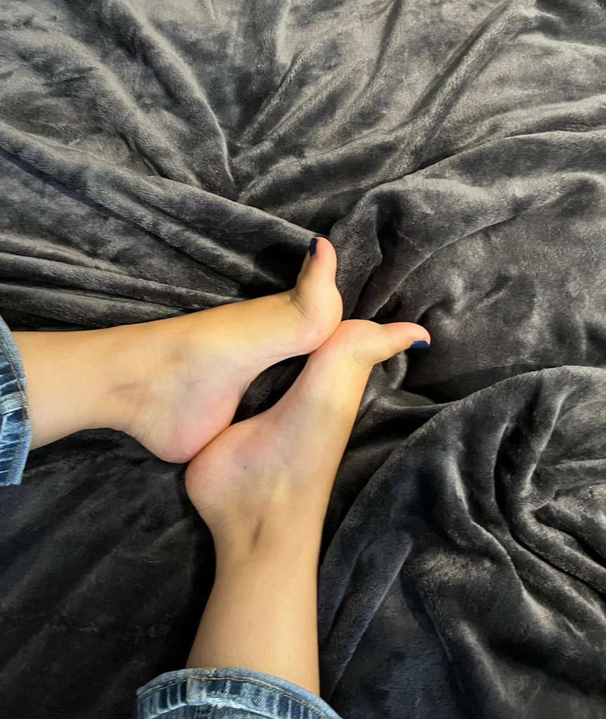 LittleMissFrenchToes's avatar