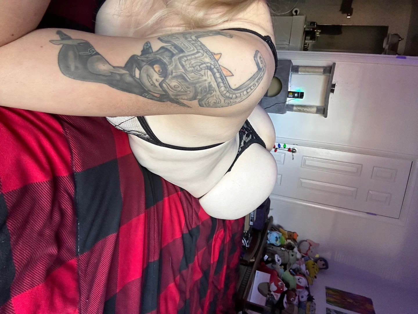 Courtney Miller profile banner
