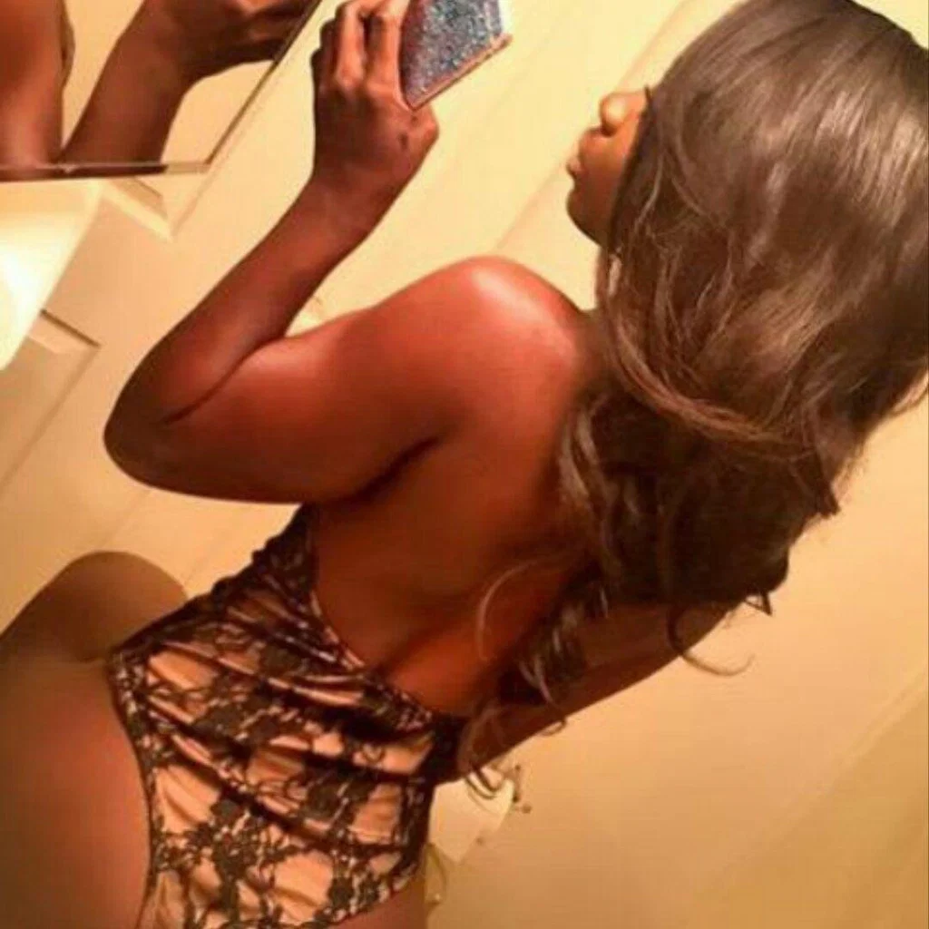 Isis Mccoy's avatar