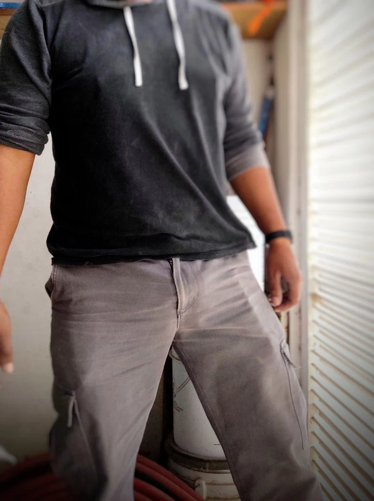 CuriousBisexGuy