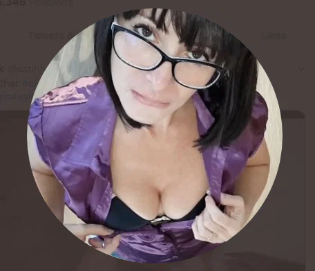 Maria Silk's avatar