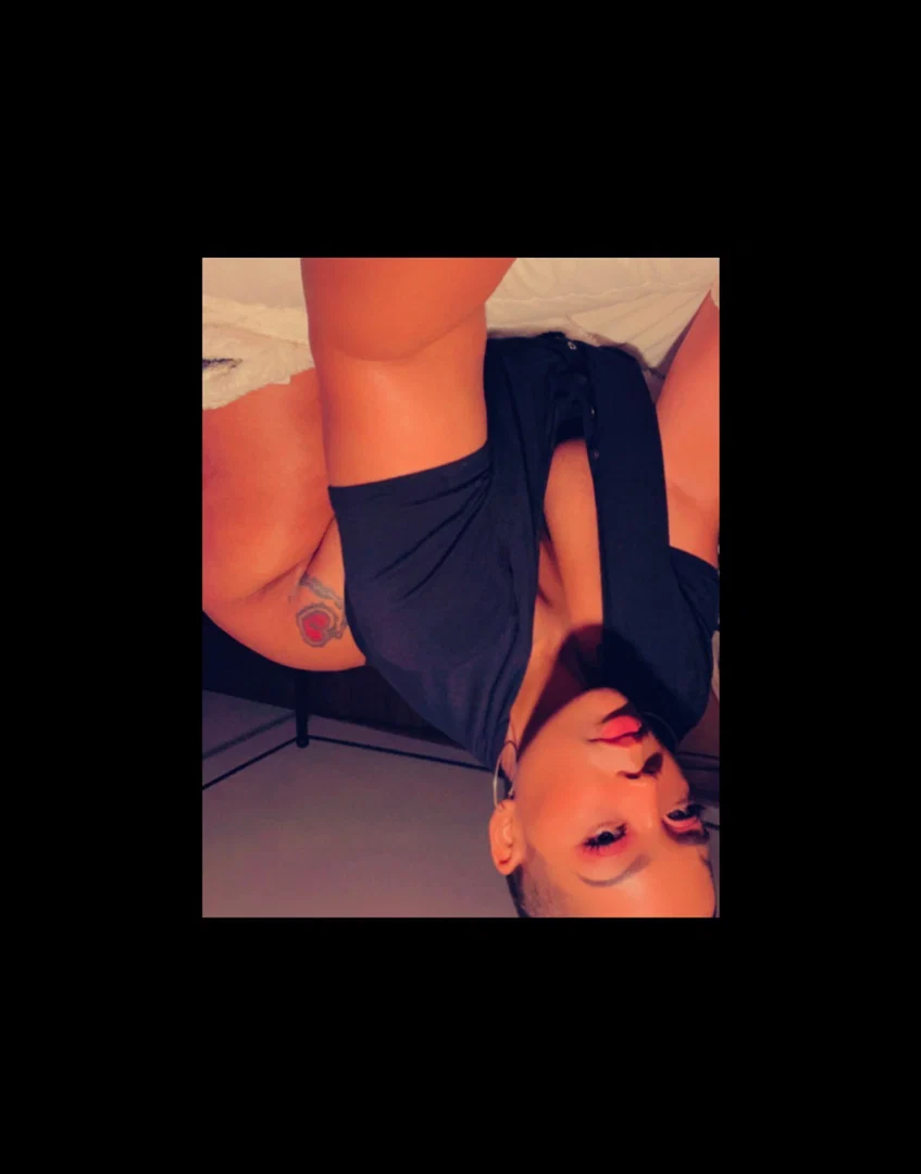 TippyToez profile banner