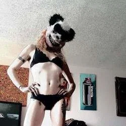 Betty Black's avatar