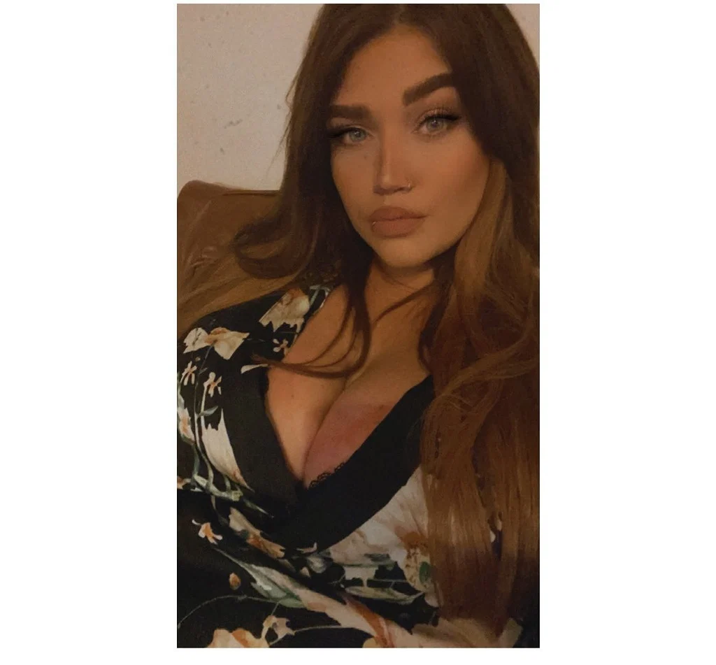 Red Head Luna's avatar