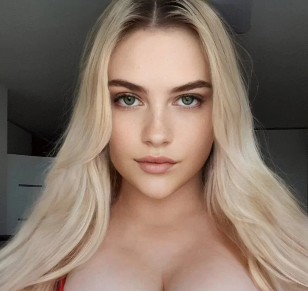 Chili Lilly's avatar