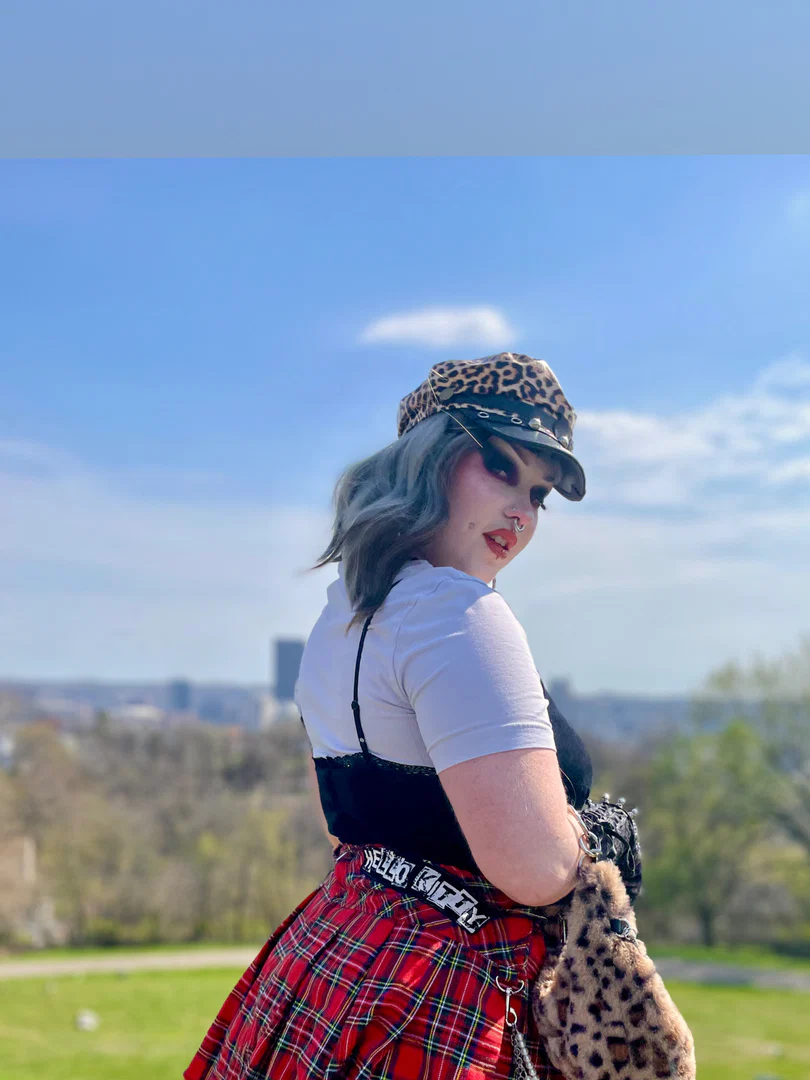 Peach Pwuppy profile banner