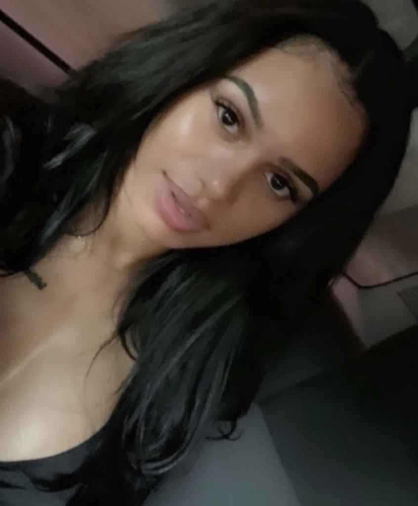 QBella's avatar