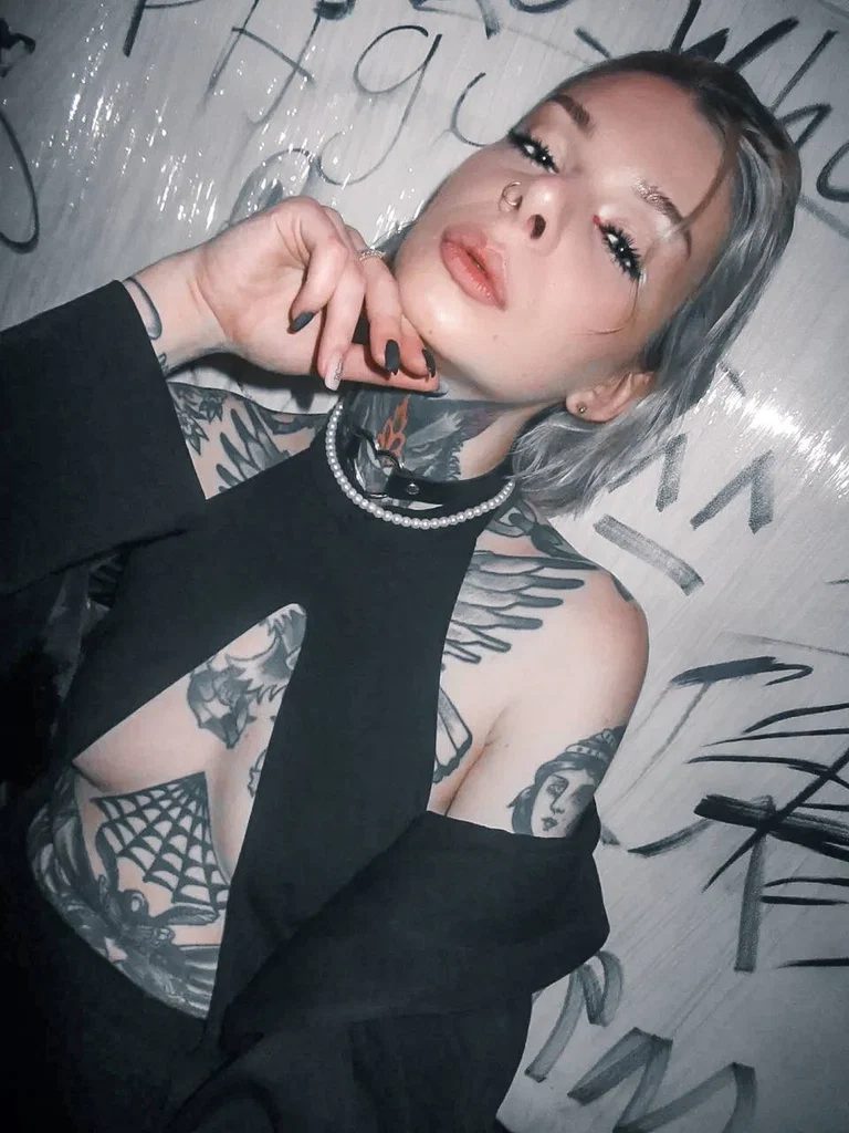 Anastasia Russian Tattoo Model's avatar
