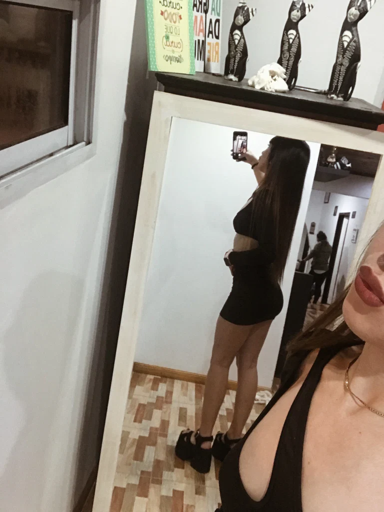 Mia🖤's avatar