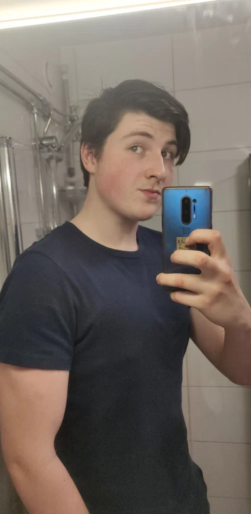 Big sweaty plumber's avatar