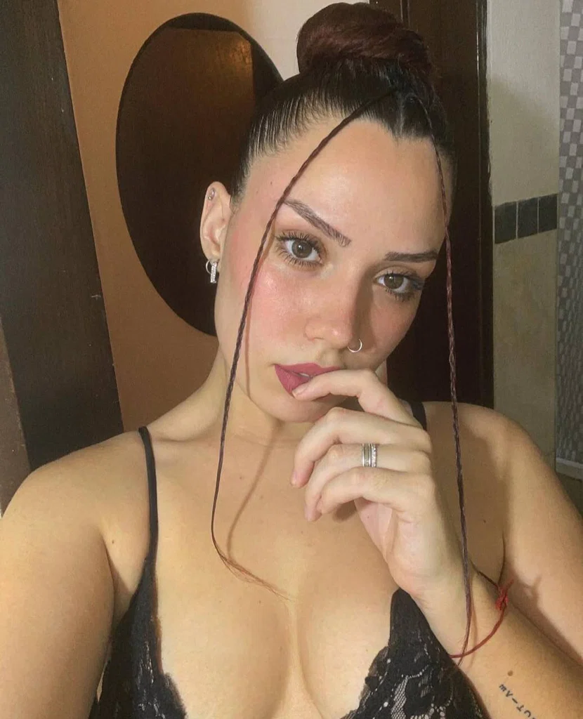SWEET DOLL 🍑💦's avatar