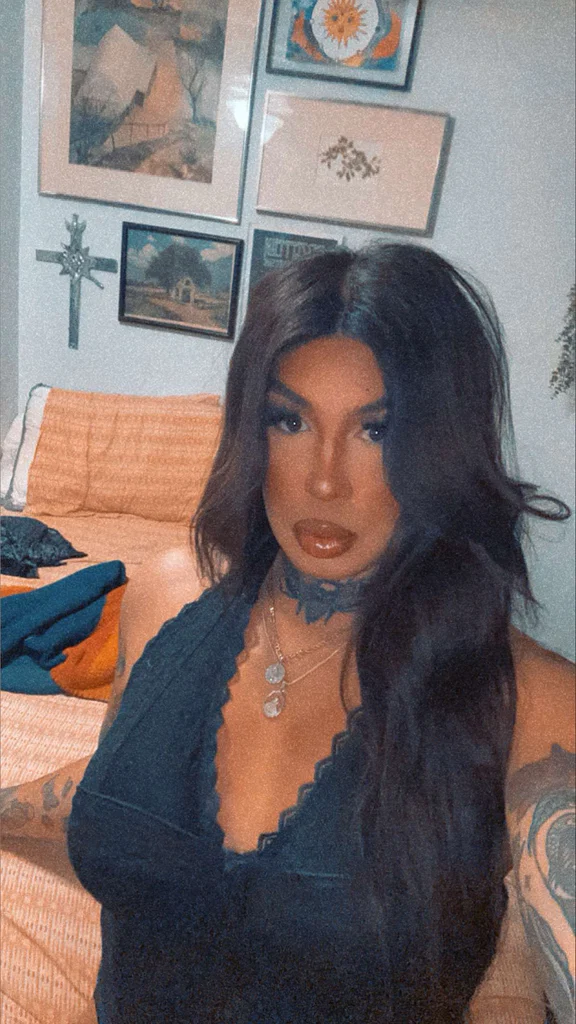 Kinky leather femme no face no limits's avatar