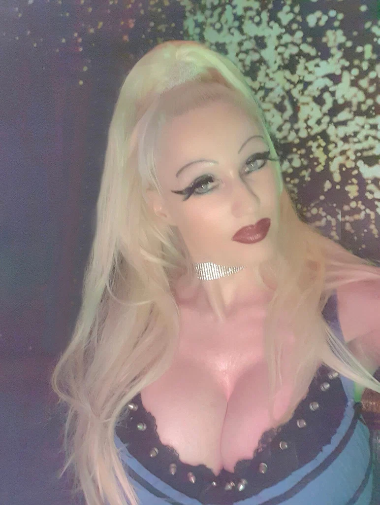 Diva Bizarre's avatar