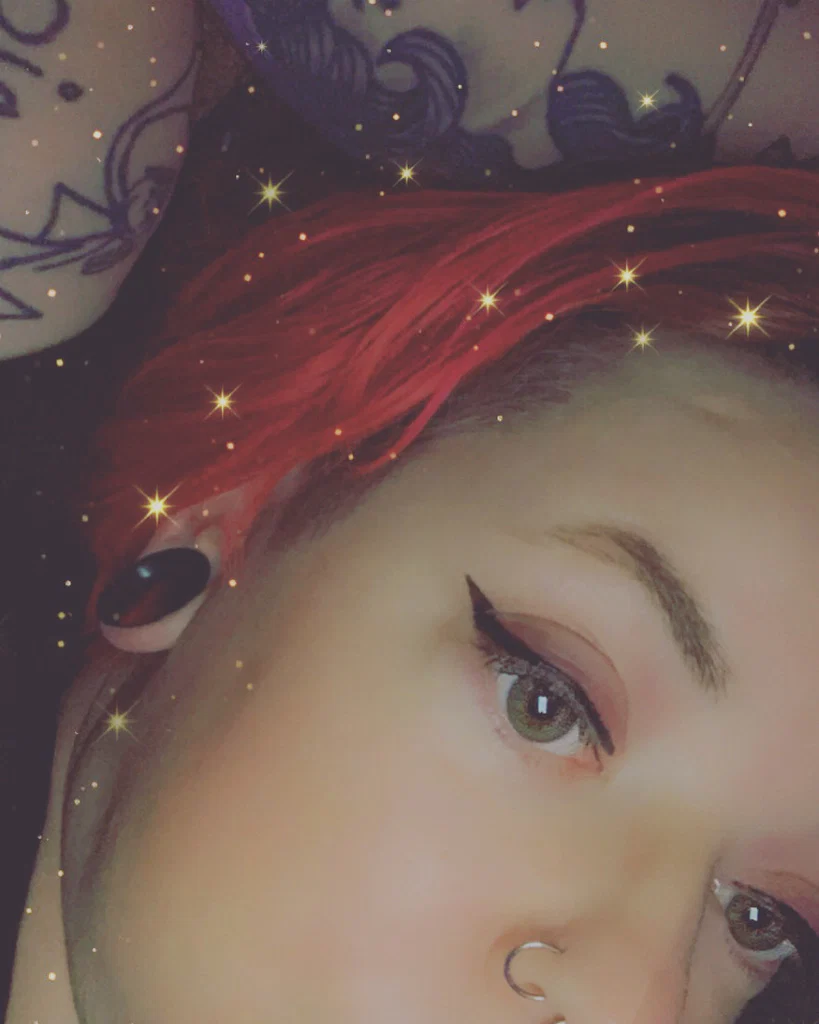 💀TattooedZombiGirl💀's avatar