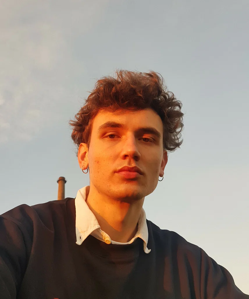 Alvaro de Quadros's avatar