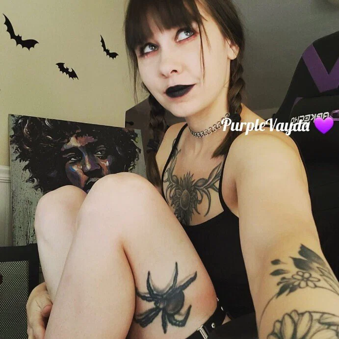 Purple Vayda 🔞