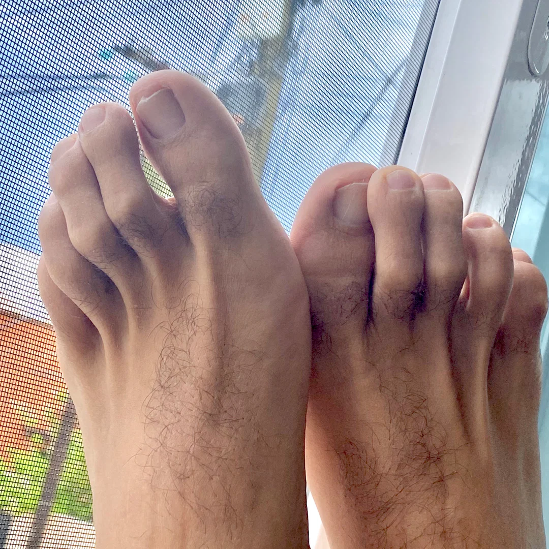 Size 13 Foot Master profile banner