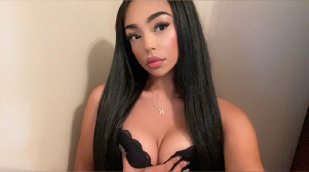 Bella 🐰