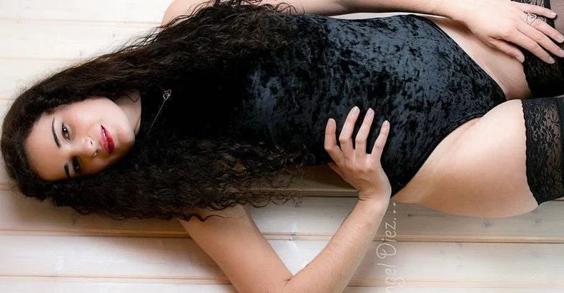 Naughty girlfriend next door π profile banner