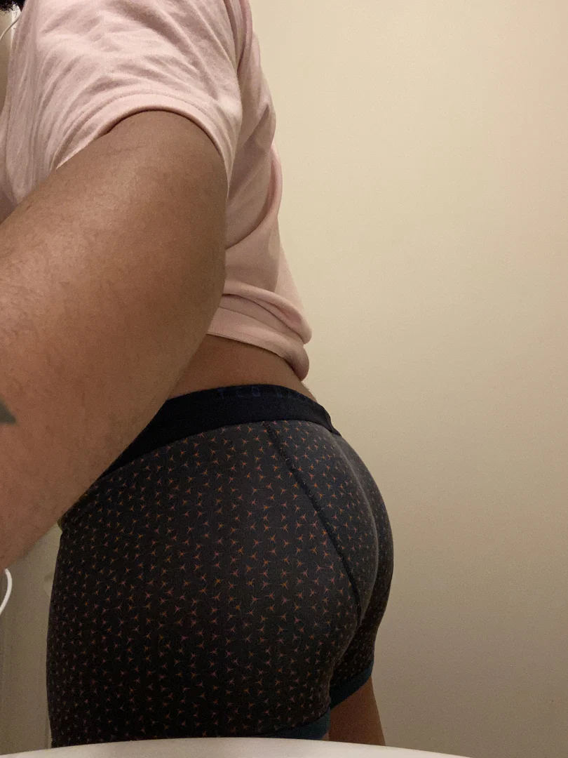 Red Aquarius 1/26 profile banner