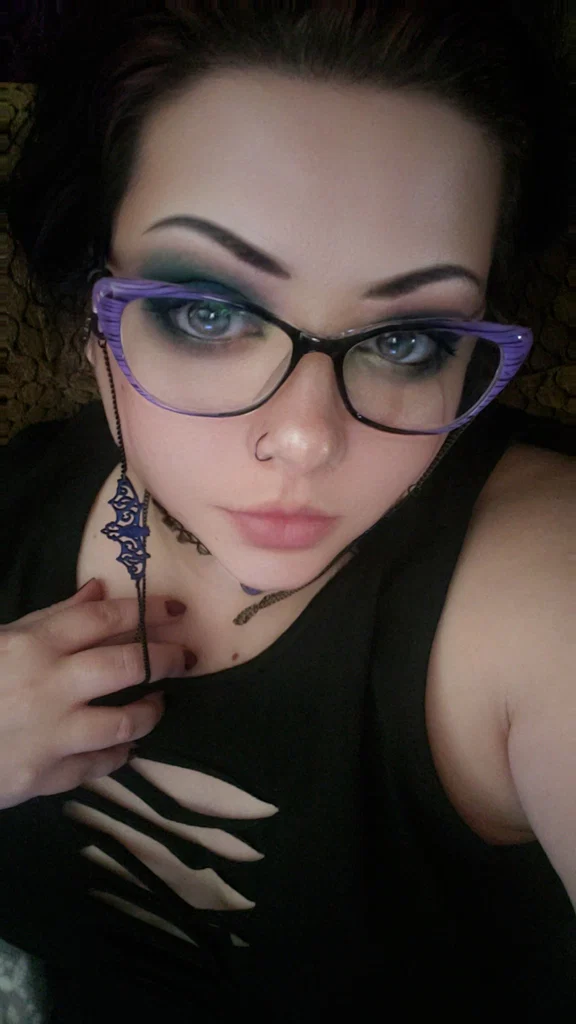 Nightshade Layne's avatar