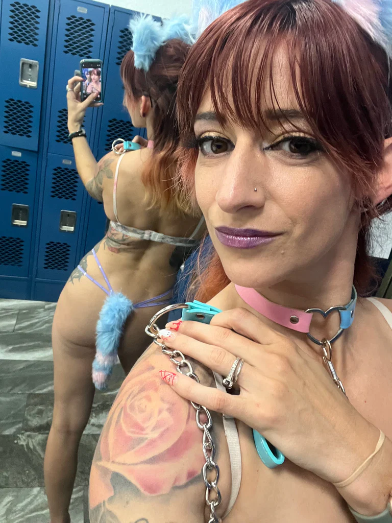 MYA's avatar