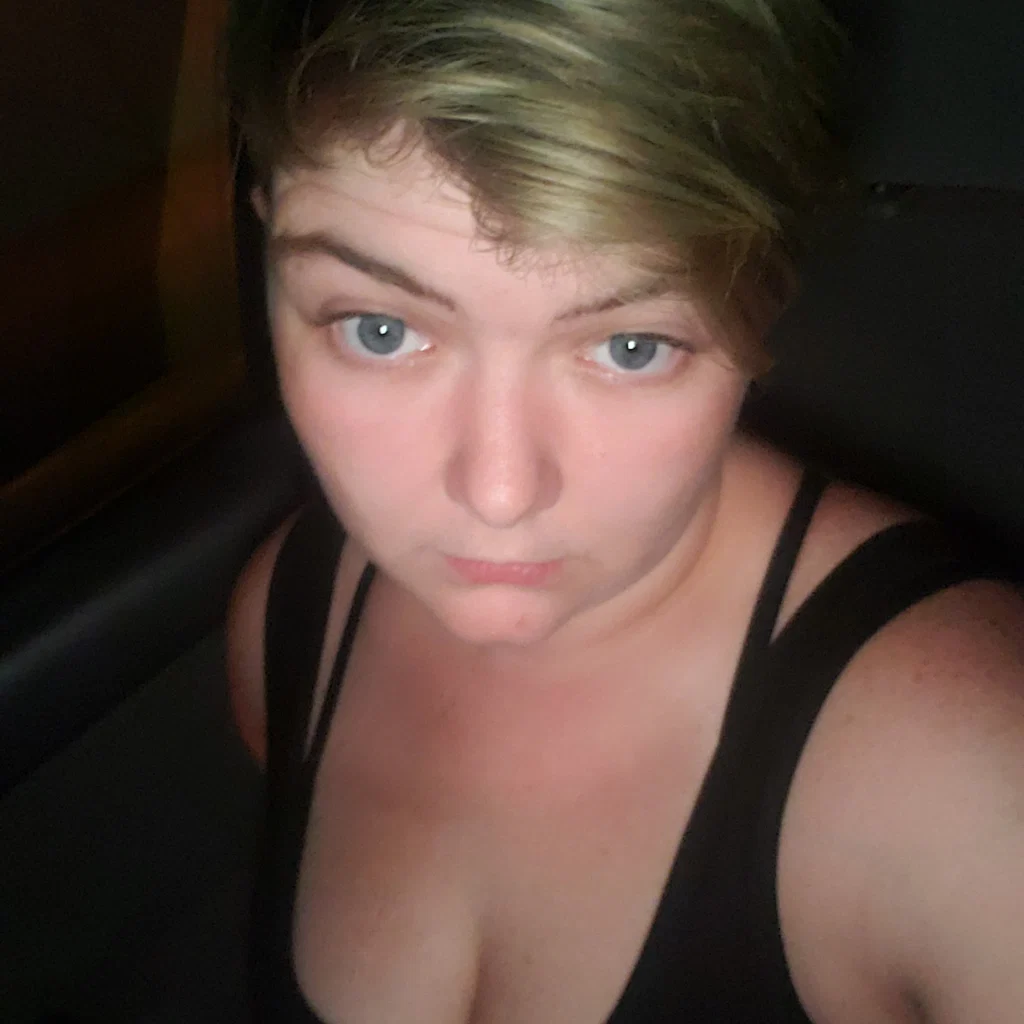 Sun dazed's avatar