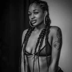 Karmen Riches's avatar