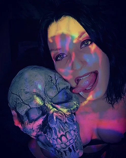 Violet Storm's avatar