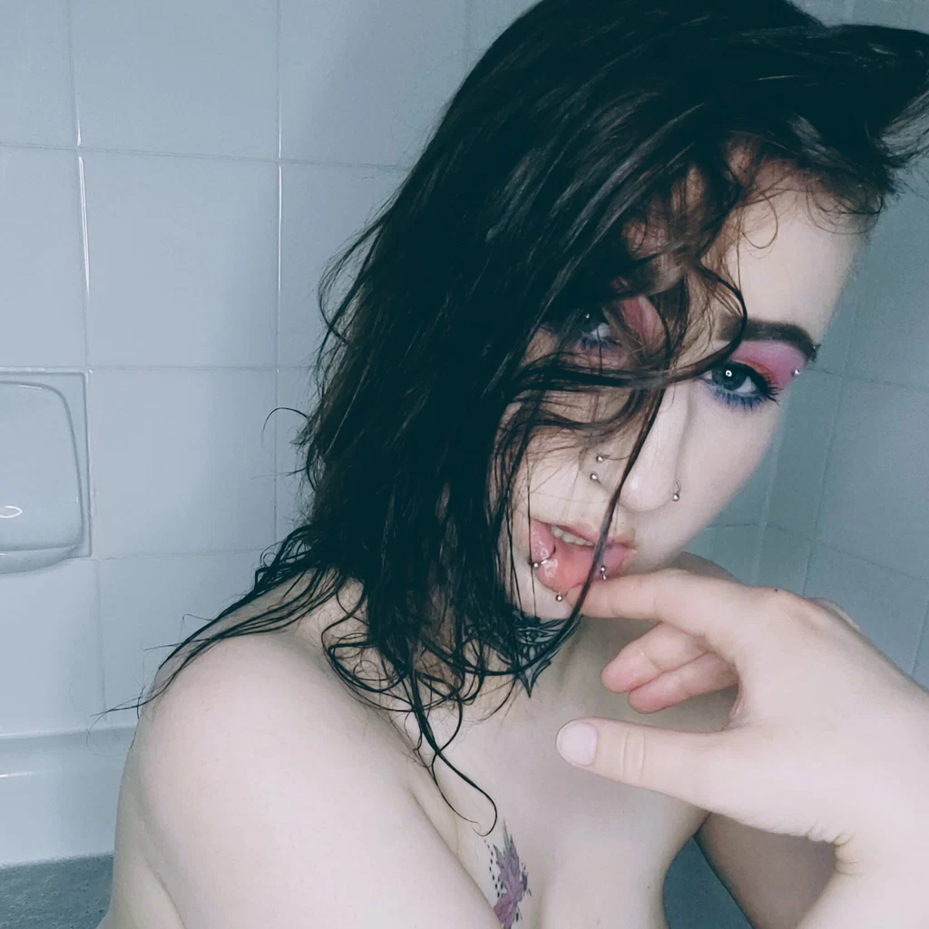 𝒟 𝒪 ℒ ℒ 𝒴  𝒟 𝒜 ℛ 𝒦