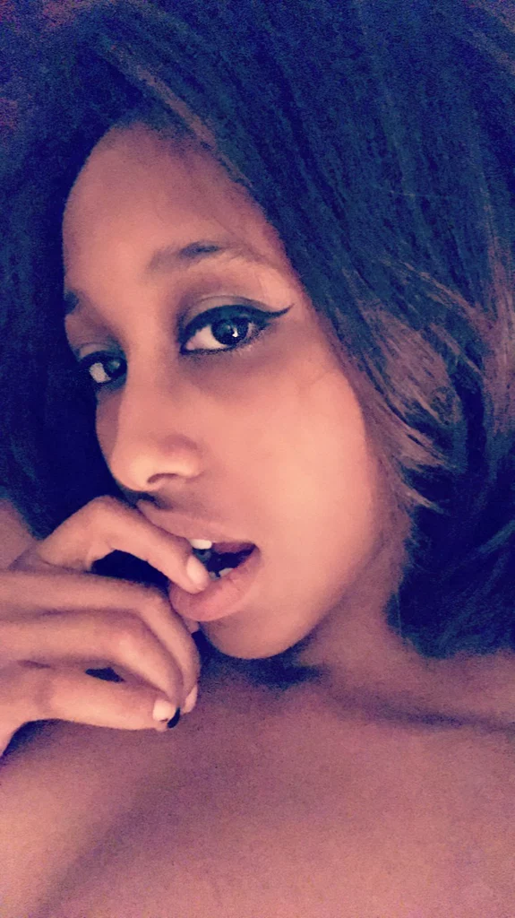 Millie Evelyn's avatar