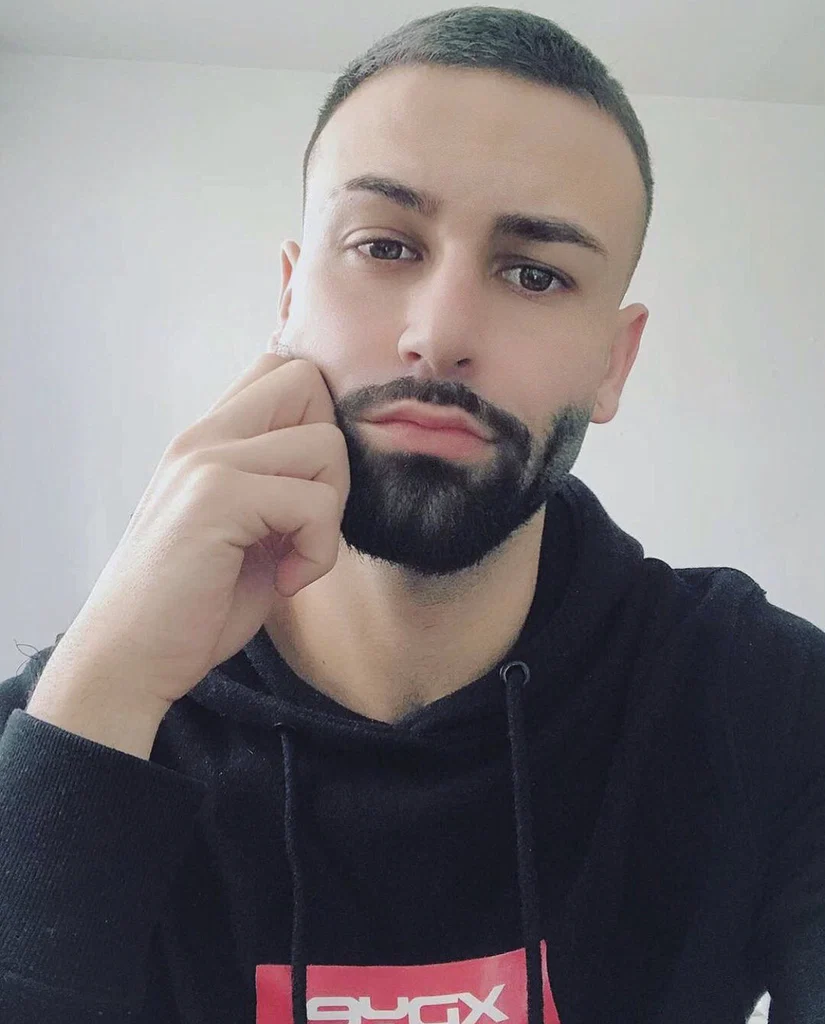 NIK's avatar