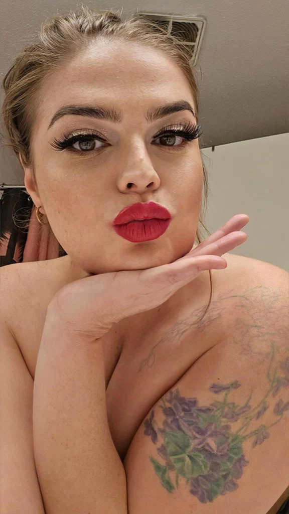 COCK GOBBLER LEXCI