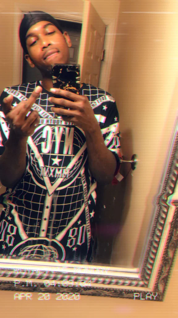 Royalty👑's avatar