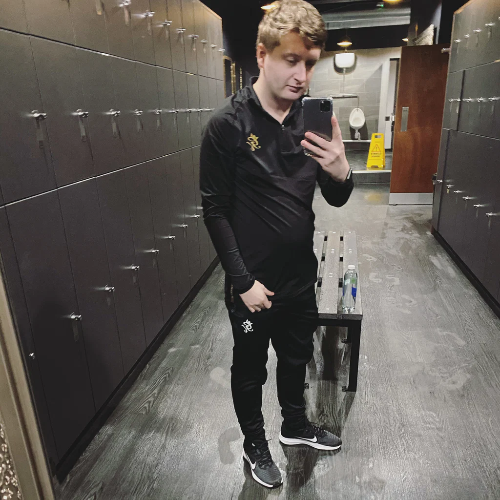 Reece's avatar