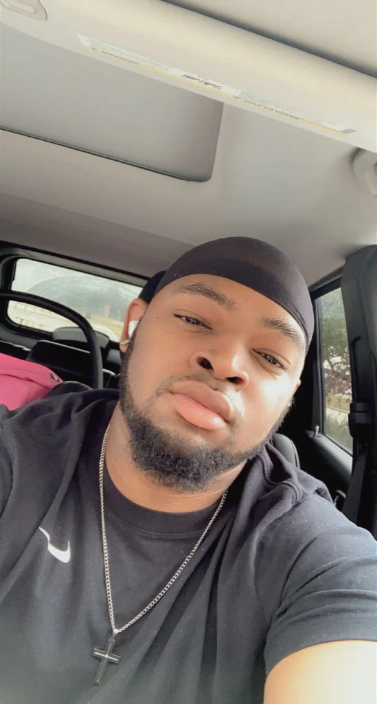 Reshon's avatar