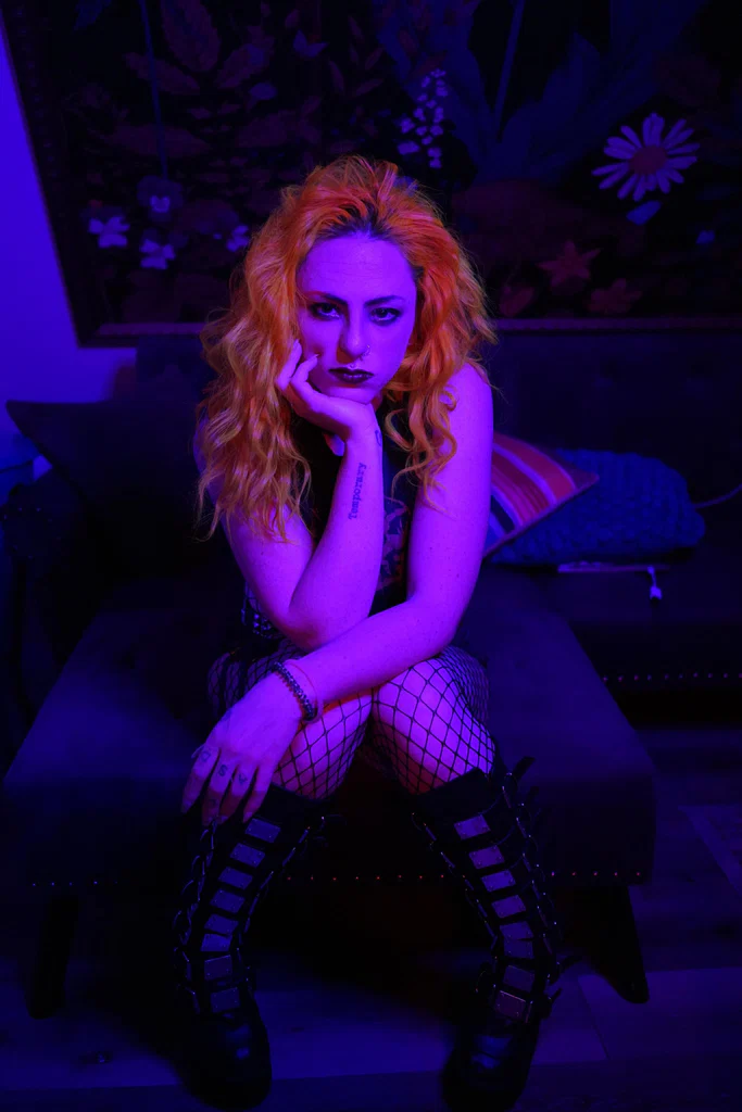 Emo Trash's avatar