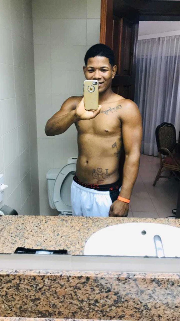 Carlos's avatar
