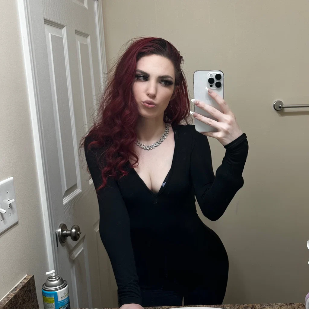 Pixie🧚‍♀️ ♡'s avatar