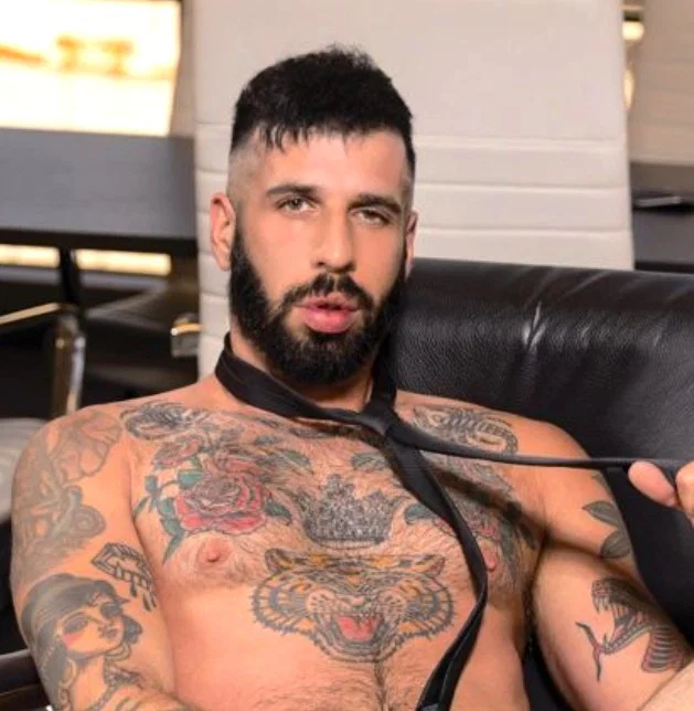 Romeodavisxl (18+)'s avatar