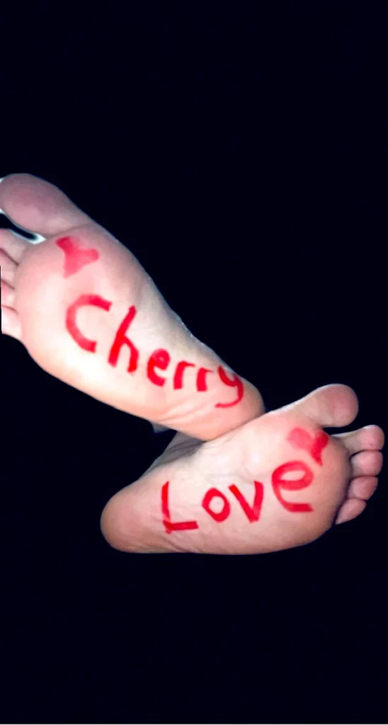 Cherry Love 🍒's avatar