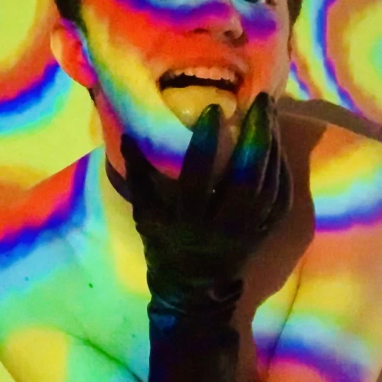 .adam.'s avatar