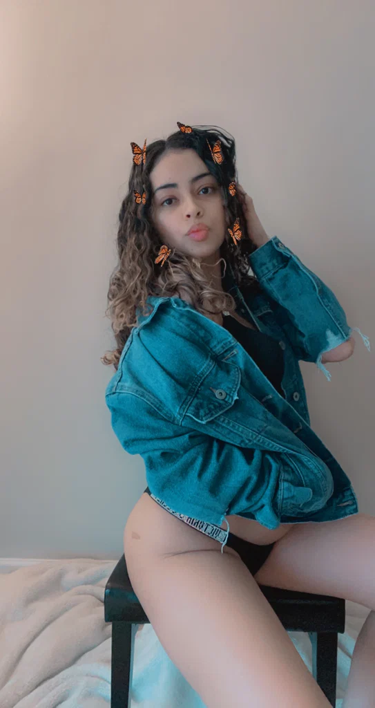 Monica's avatar