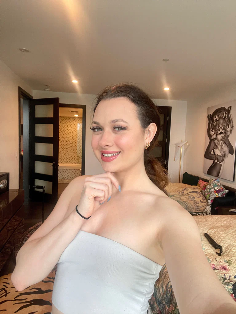 Sarafina's avatar