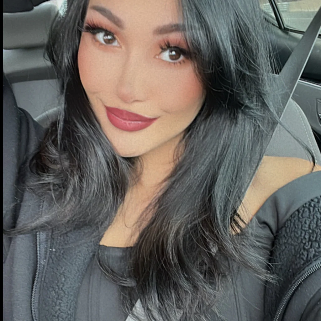 Cyber Babe's avatar