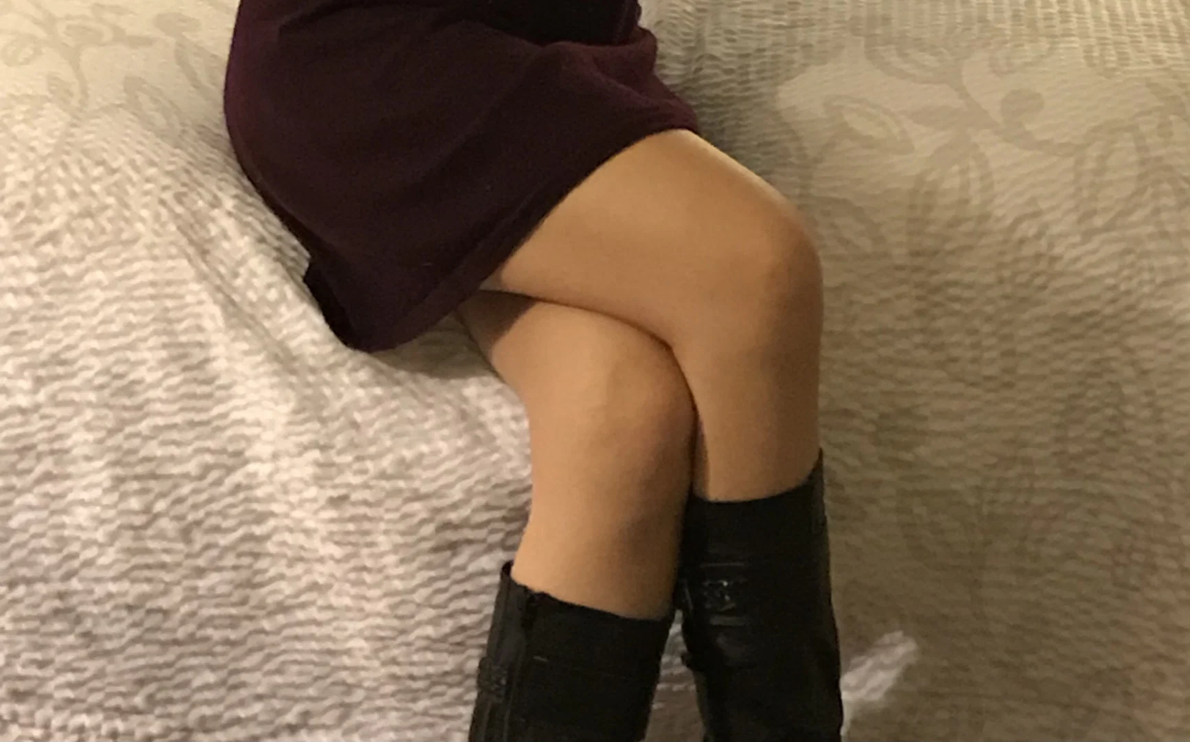 rose. profile banner