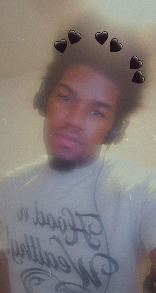 Well Damn Dee's avatar