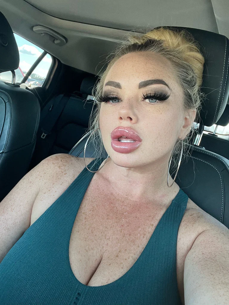 Katrina Thicc FREE's avatar