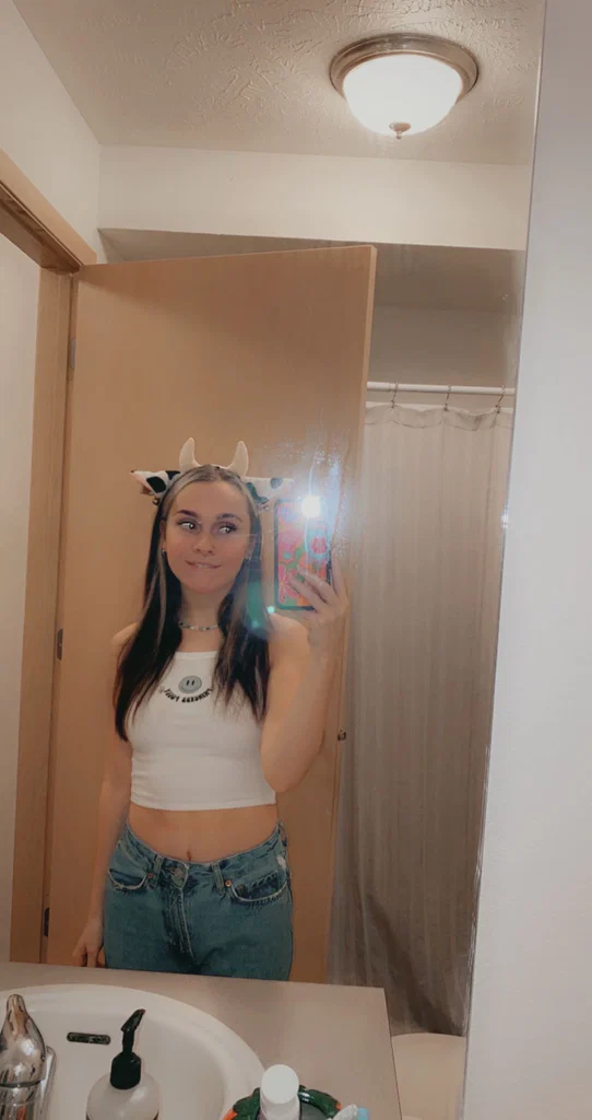 kitten <3's avatar